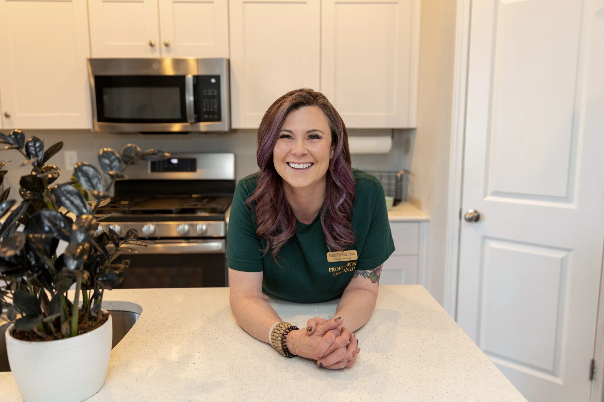 Lauren Klayton working with a client